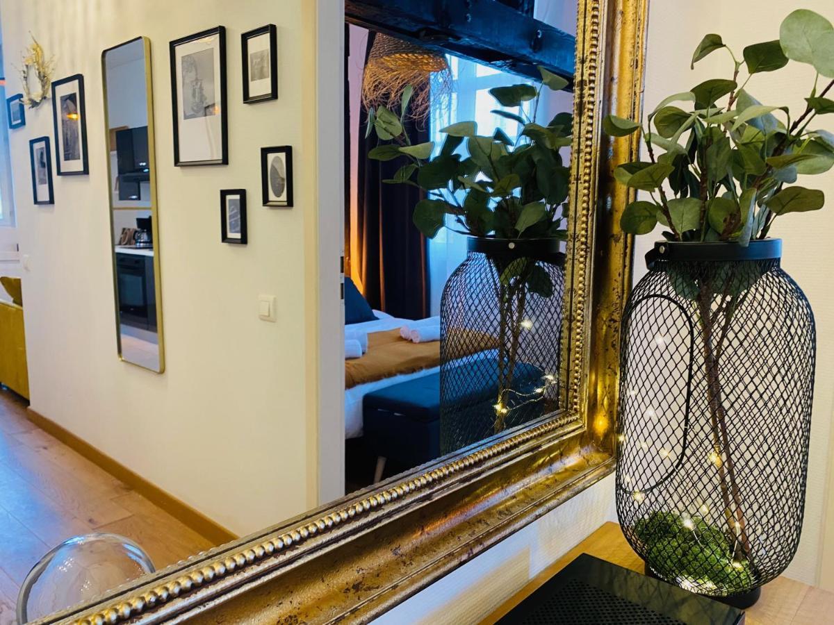 Appartement Place De La Cath' Avec Parking 콜마 외부 사진