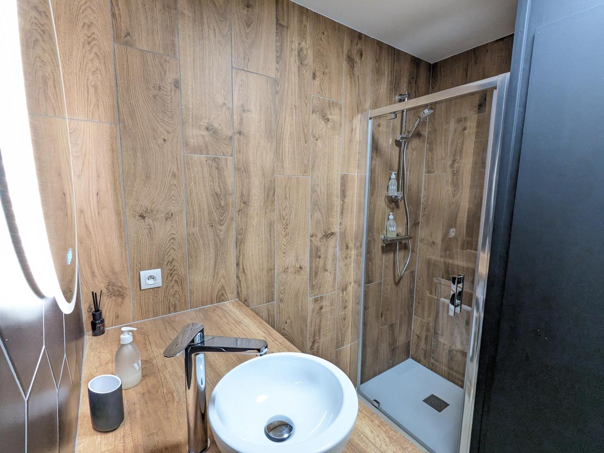 Appartement Place De La Cath' Avec Parking 콜마 외부 사진